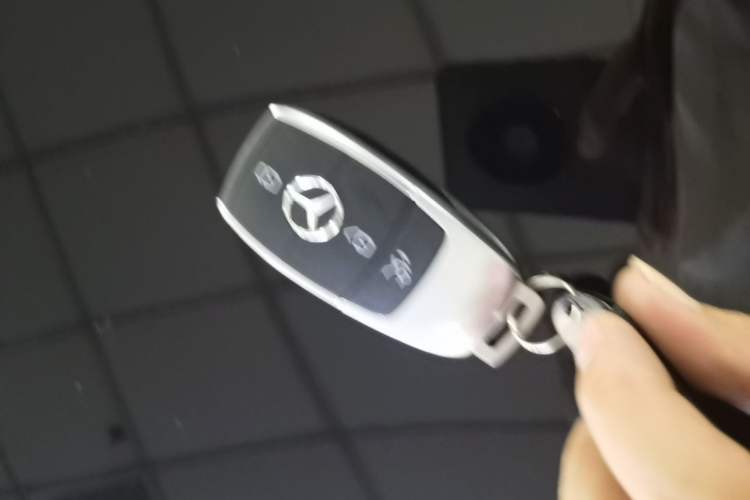 Used Mercedes-Benz GLE 2020 GLE 450 4MATIC Stylish Model Vehicle Key