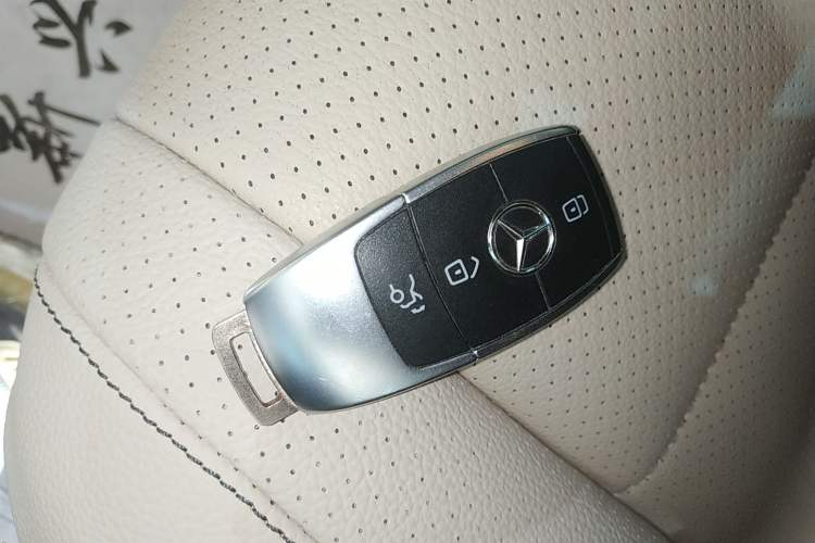 Used Mercedes-Benz GLE 2020 GLE 350 4MATIC Dynamic Edition Vehicle Key