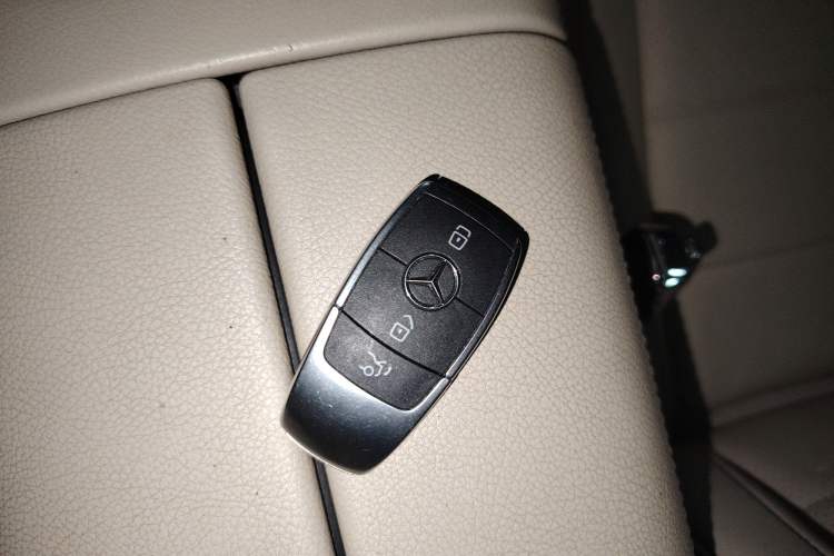 Used Mercedes-Benz GLE 2020 Restyled GLE 350 4MATIC Fashion Edition Special Version Vehicle Key