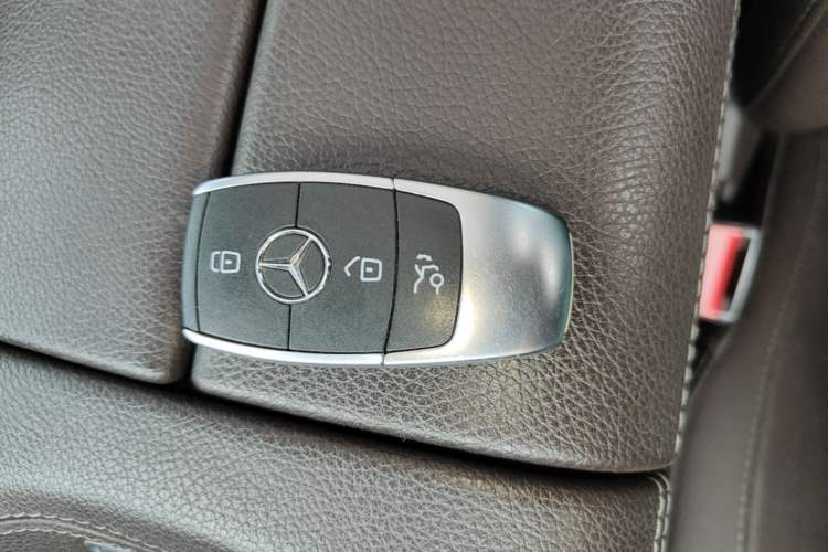 Used Mercedes-Benz GLE 2020 Restyled GLE 350 4MATIC Fashion Edition Vehicle Key