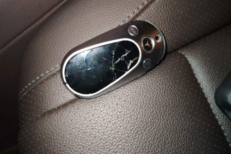 Used Mercedes-Benz GLE 2020 GLE 350 4MATIC Luxury Model Vehicle Key