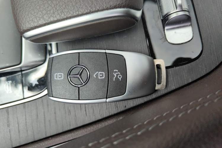 Used Mercedes-Benz GLE 2020 GLE 450 4MATIC Stylish Model Vehicle Key