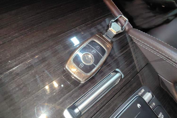 Used Mercedes-Benz GLE 2020 Restyled GLE 350 4MATIC Fashion Edition Vehicle Key