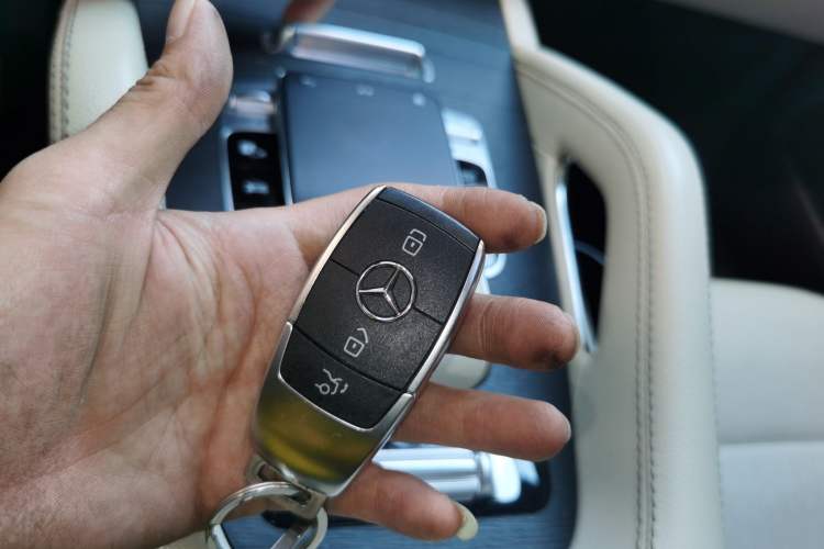 Used Mercedes-Benz GLE 2020 GLE 450 4MATIC Stylish Model Vehicle Key