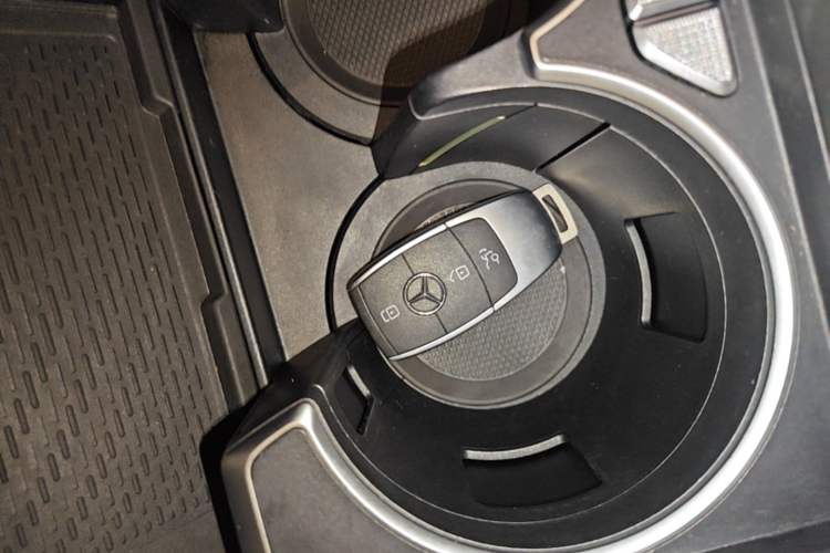 Used Mercedes-Benz GLE 2020 GLE 350 4MATIC Luxury Model Vehicle Key