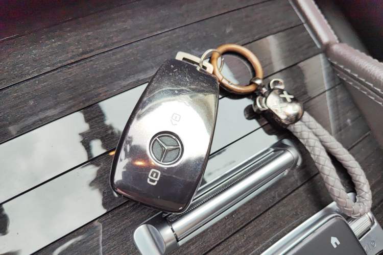 Used Mercedes-Benz GLE 2020 GLE 350 4MATIC Fashion Model Vehicle Key