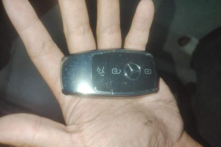 Used Mercedes-Benz GLE 2020 GLE 450 4MATIC Stylish Model Vehicle Key