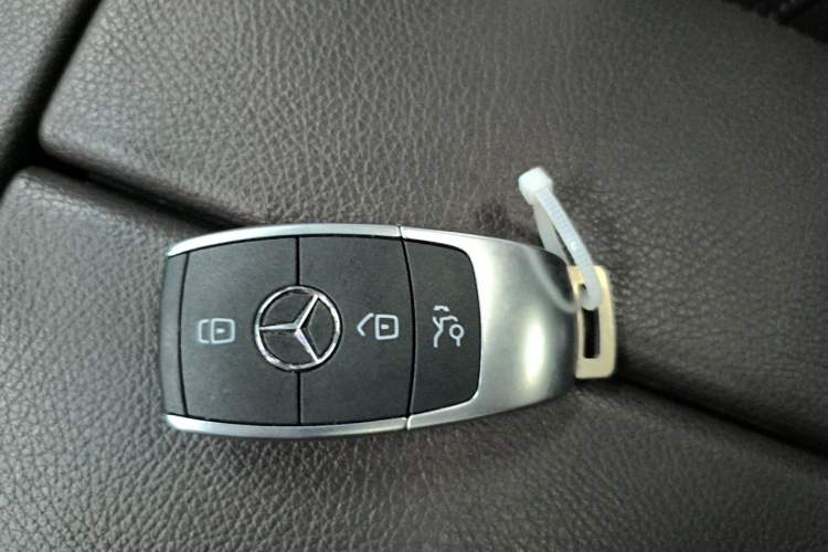 Used Mercedes-Benz GLE 2020 Restyled GLE 350 4MATIC Fashion Edition Vehicle Key
