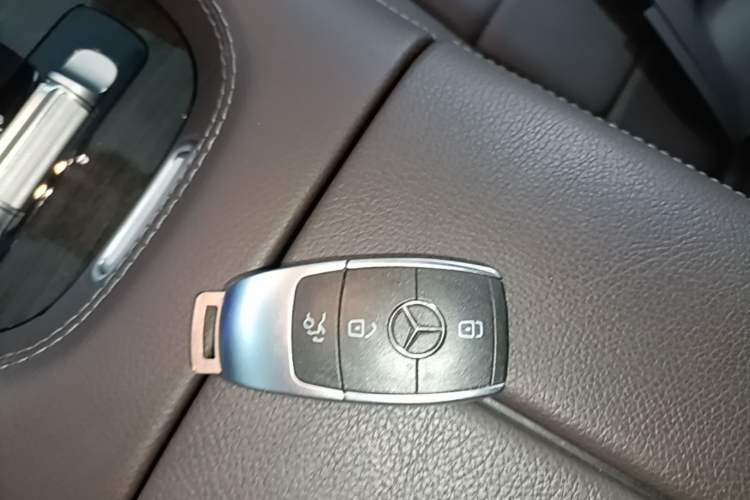 Used Mercedes-Benz GLE 2020 Restyled GLE 350 4MATIC Fashion Edition Vehicle Key