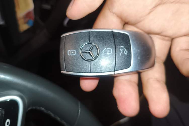 Used Mercedes-Benz GLE 2020 GLE 350 4MATIC Dynamic Edition Vehicle Key
