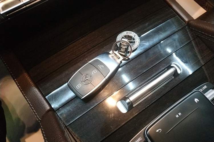 Used Mercedes-Benz GLE 2020 Restyled GLE 350 4MATIC Fashion Edition Vehicle Key