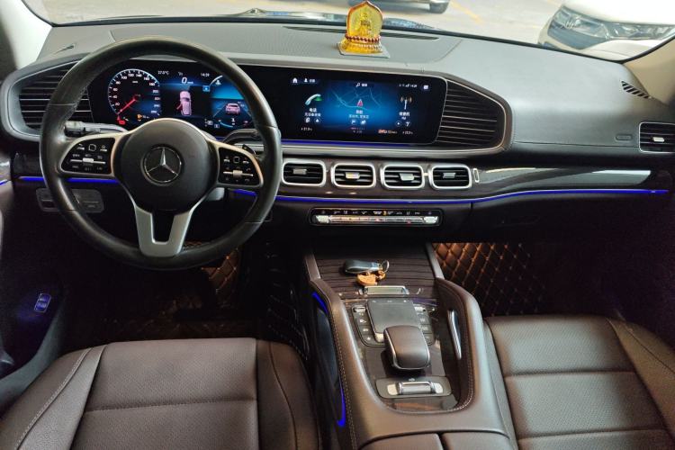 Used Mercedes-Benz GLE 2020 Restyled GLE 350 4MATIC Fashion Edition Center Console
