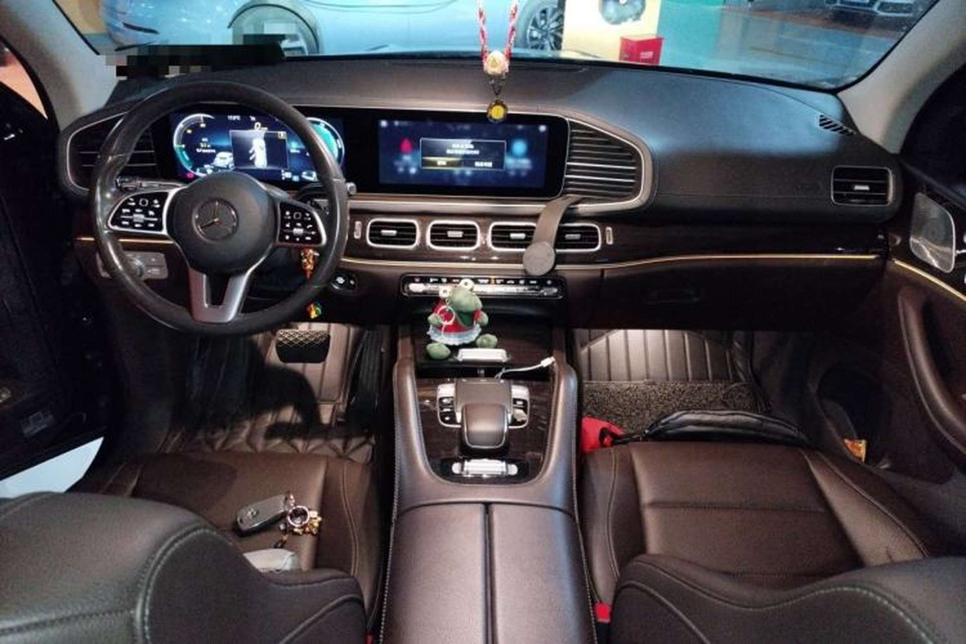 Used Mercedes-Benz GLE 2020 GLE 350 4MATIC Fashion Model Center Console