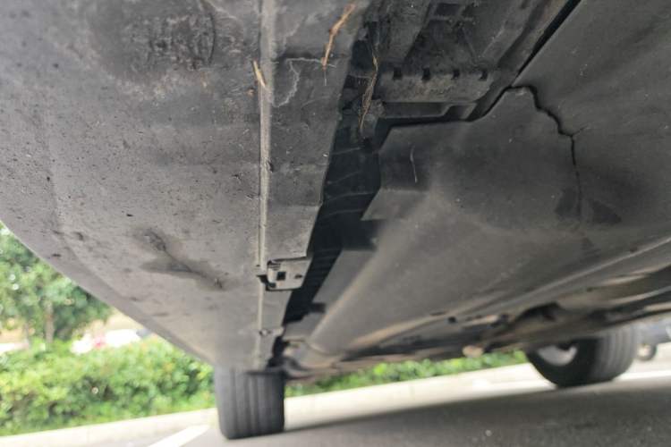 Used Mercedes-Benz GLE 2020 GLE 350 4MATIC Fashion Model Chassis Front Right