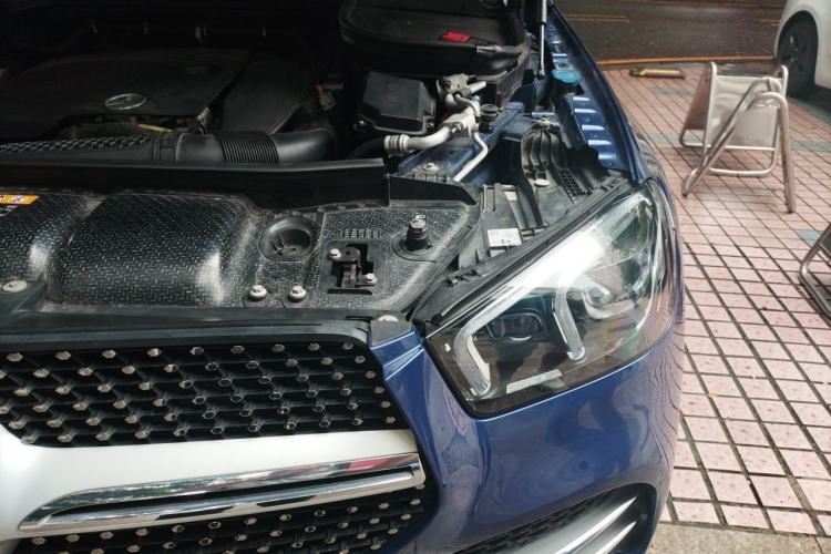 Used Mercedes-Benz GLE 2020 GLE 350 4MATIC Luxury Model Engine Bay Left