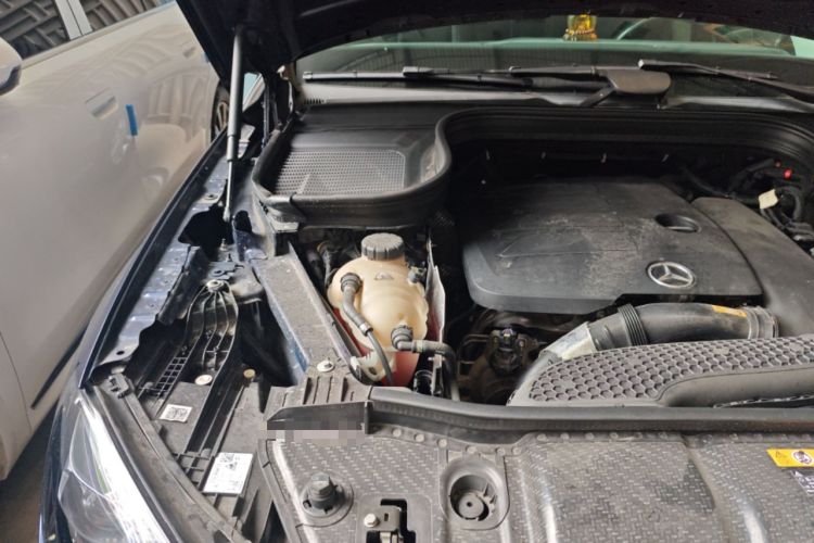 Used Mercedes-Benz GLE 2020 Restyled GLE 350 4MATIC Fashion Edition Engine Bay Right