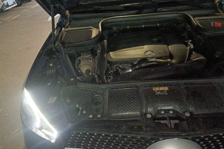 Used Mercedes-Benz GLE 2020 GLE 350 4MATIC Fashion Model Engine Bay Right
