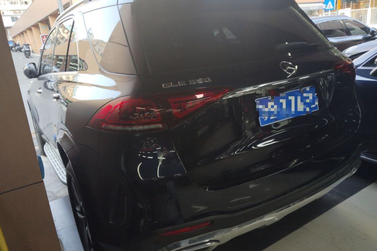 Used Mercedes-Benz GLE 2020 GLE 350 4MATIC Luxury Model Exterior 2