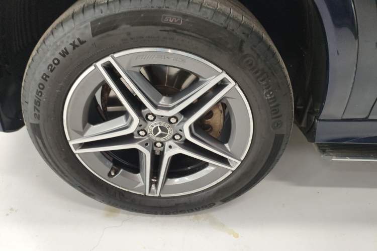 Used Mercedes-Benz GLE 2020 GLE 350 4MATIC Luxury Model Exterior 6