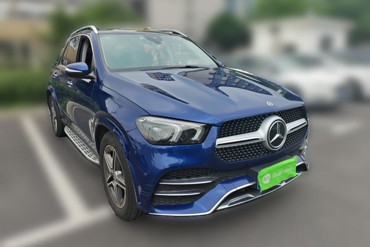 Used Mercedes-Benz GLE 2020 GLE 350 4MATIC Fashion Model Front Right 45 Deg