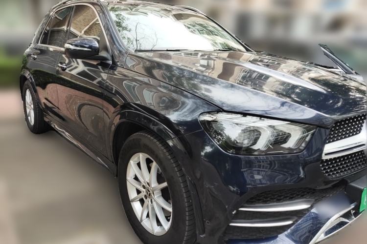 Used Mercedes-Benz GLE 2020 GLE 350 4MATIC Fashion Model Front Right 45 Deg