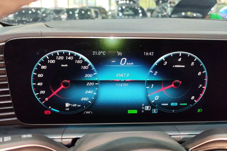 Used Mercedes-Benz GLE 2020 GLE 450 4MATIC Stylish Model Instrument Cluster