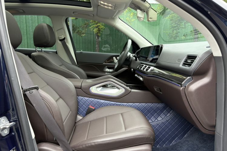 Used Mercedes-Benz GLE 2020 Restyled GLE 350 4MATIC Fashion Edition Interior 11