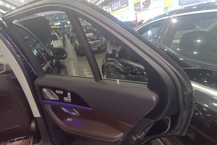 Used Mercedes-Benz GLE 2020 GLE 350 4MATIC Fashion Model Interior 6
