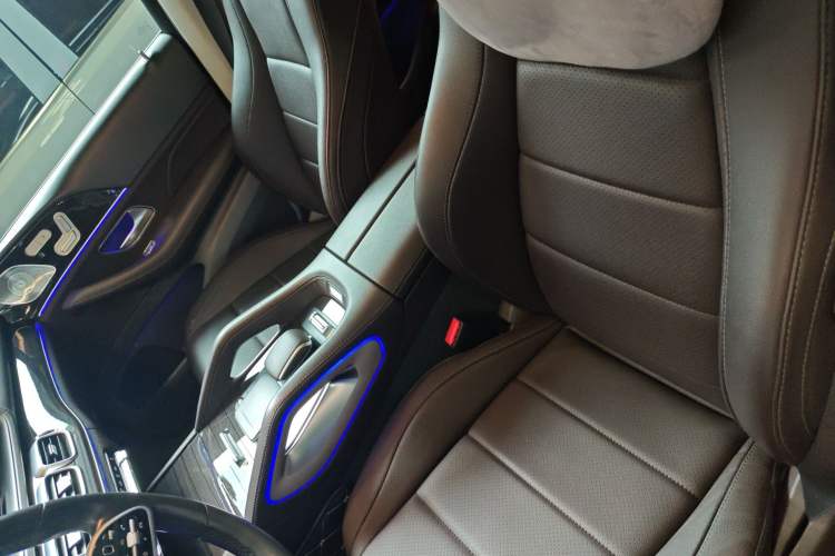 Used Mercedes-Benz GLE 2020 Restyled GLE 350 4MATIC Fashion Edition Left Front Seat