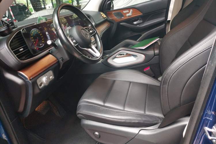 Used Mercedes-Benz GLE 2020 GLE 350 4MATIC Luxury Model Left Front Seat