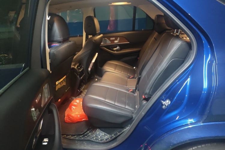 Used Mercedes-Benz GLE 2020 GLE 350 4MATIC Luxury Model Left Rear Seat