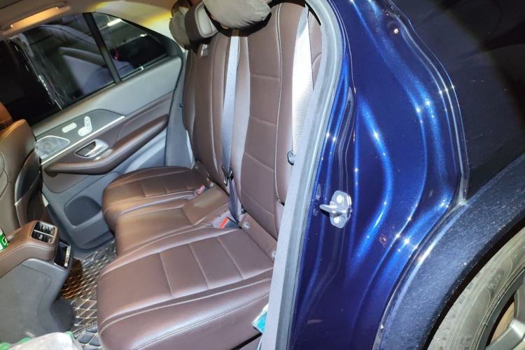 Used Mercedes-Benz GLE 2020 Restyled GLE 450 4MATIC Luxury Edition Left Rear Seat