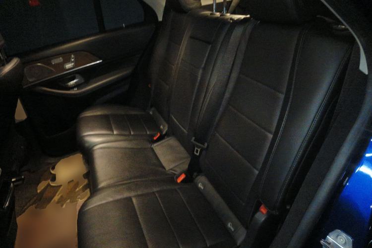 Used Mercedes-Benz GLE 2020 GLE 350 4MATIC Luxury Model Left Rear Seat