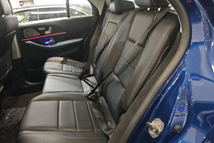 Used Mercedes-Benz GLE 2020 GLE 350 4MATIC Fashion Model Left Rear Seat