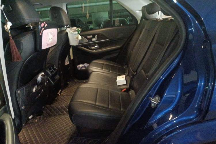 Used Mercedes-Benz GLE 2020 GLE 350 4MATIC Fashion Model Left Rear Seat