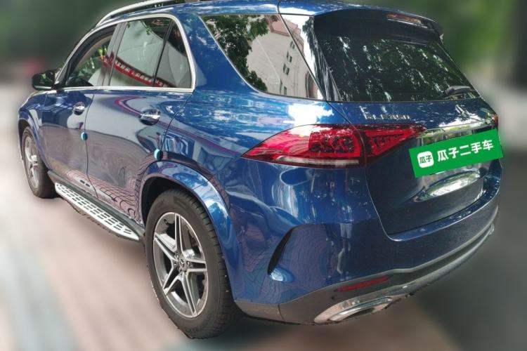 Used Mercedes-Benz GLE 2020 GLE 350 4MATIC Luxury Model Rear Left 45 Deg