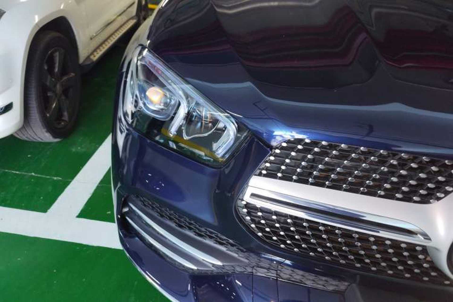 Used Mercedes-Benz GLE 2020 GLE 350 4MATIC Fashion Model Right Front Headlight