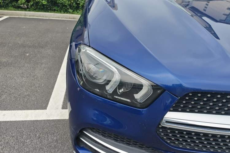 Used Mercedes-Benz GLE 2020 GLE 350 4MATIC Fashion Model Right Front Headlight
