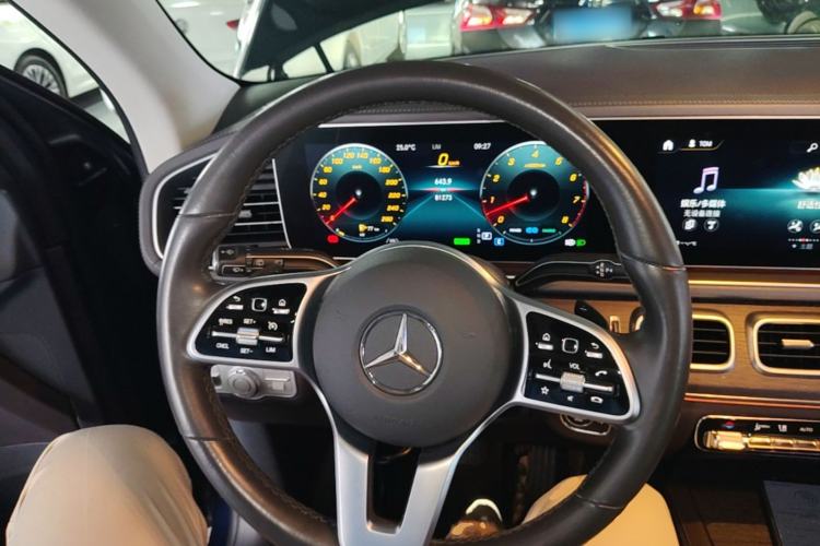Used Mercedes-Benz GLE 2020 GLE 450 4MATIC Stylish Model Steering Wheel
