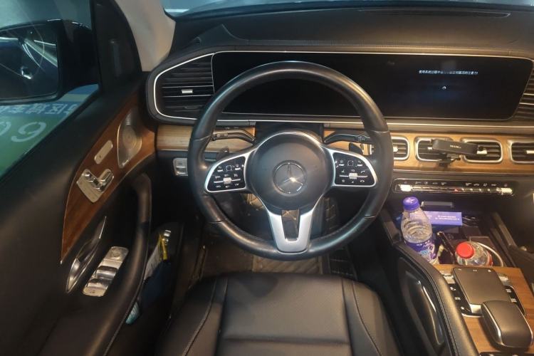 Used Mercedes-Benz GLE 2020 GLE 350 4MATIC Luxury Model Steering Wheel