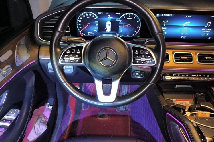 Used Mercedes-Benz GLE 2020 GLE 350 4MATIC Luxury Model Steering Wheel