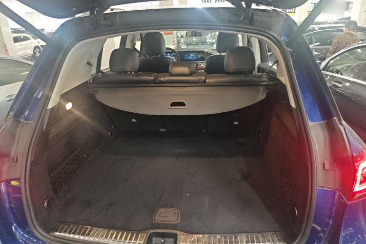 Used Mercedes-Benz GLE 2020 GLE 350 4MATIC Fashion Model Trunk