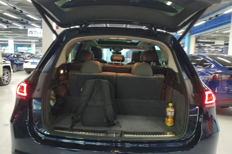 Used Mercedes-Benz GLE 2020 GLE 350 4MATIC Luxury Model Trunk