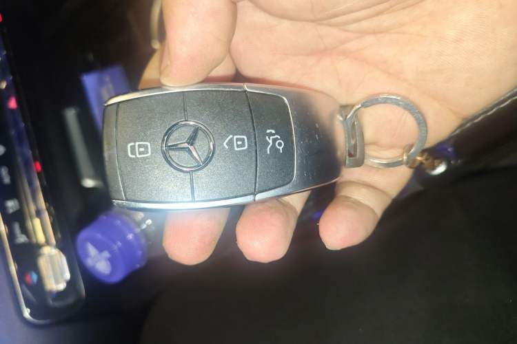 Used Mercedes-Benz GLE 2020 GLE 350 4MATIC Luxury Model Vehicle Key