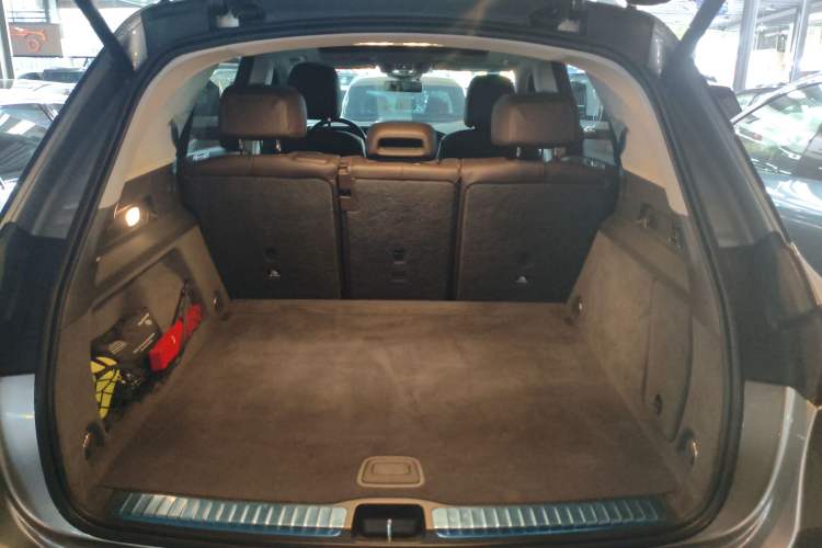 Used Mercedes-Benz GLE 2020 Restyled GLE 350 4MATIC Fashion Edition Special Version Trunk