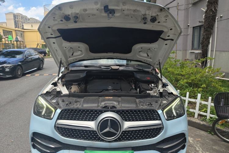 Used Mercedes-Benz GLE 2020 GLE 350 4MATIC Fashion Model Engine Bay