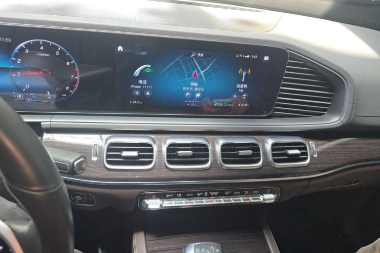 Used Mercedes-Benz GLE 2020 Restyled GLE 350 4MATIC Fashion Edition Audio And AC Panel