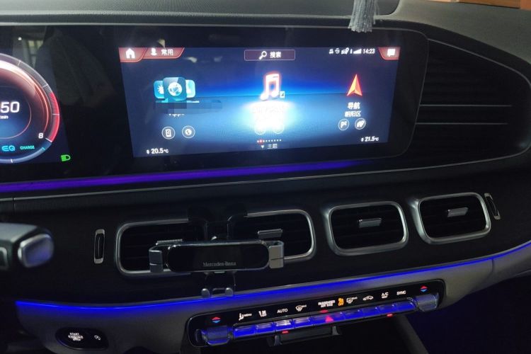 Used Mercedes-Benz GLE 2020 GLE 450 4MATIC Stylish Model Audio And AC Panel