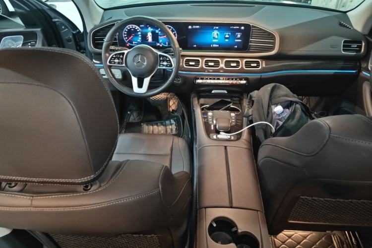 Used Mercedes-Benz GLE 2020 Restyled GLE 350 4MATIC Fashion Edition Center Console