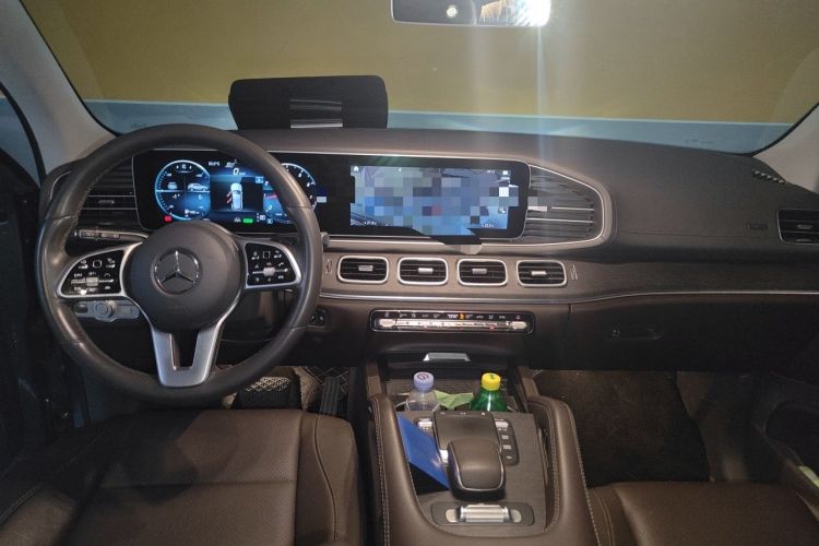 Used Mercedes-Benz GLE 2020 Restyled GLE 450 4MATIC Luxury Edition Center Console